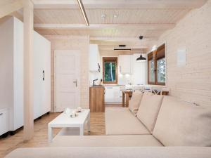 Comfortable holiday home no 14 , summer pool