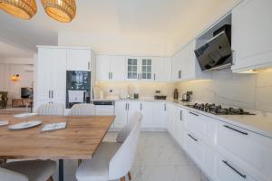 Lily of the Valley Luxury Villa Fethiye, Yesiluzumlu by Sunworld Villas