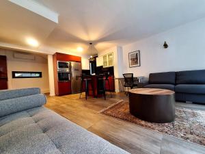 Dúplex con patio privado, Providencia