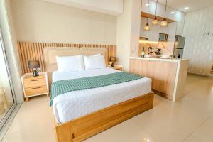 HERMOSO APARTAMENTO DE LUJO CON VISTA AL MAR EN EL Edificio Cartagena Beach Resort CB1024