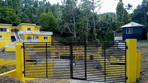River Edge Guest House