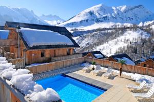 Appart'hotels Residence Goelia Les Chalets des Ecourts : photos des chambres