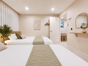 Jini Linen House Hongdae, 2BR & 3 Queen Beds