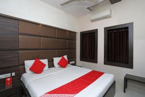 Hotel O South Fern