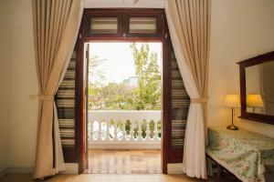 Simi Homes Lake Side Hanoi