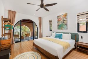 Salt Villa 5BR Beachfront by HÙA Homes