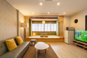 EVERYDAY HOUSE 2F 難波南海電車步行2分鐘、榻榻米与洋室的两房一厅