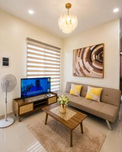 Cozy 2-Bedroom House at Velmiro Greens Bohol