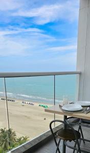 Elessa Beachfront Apartment Ocean Views in Morros