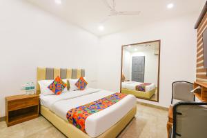 FabHotel D2 Pachim Vihar