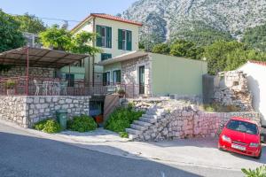 Apartments with parking space Igrane, Makarska - 6796
