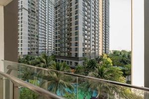 Spacious 3BR Apartment - Modern Design & Beautiful View