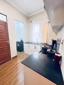 Malaika nest gateaway