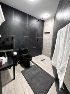 Loft moderno nuevo con estacionamiento gratis