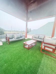 Malaika nest gateaway