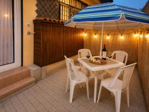 Appartamento la casa di Lilli Anguillara Sabazia-Parcheggio interno privato, Lago, Relax e Roma a portata di treno