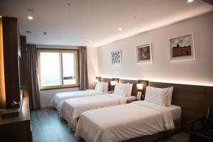 Embledon Hotel