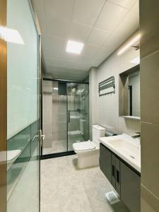 Winchester garden and amazing homes