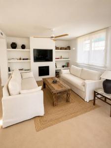 Private villa in Marbella, beach and pool