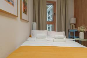 Stylish 3BR with Sauna by Metro