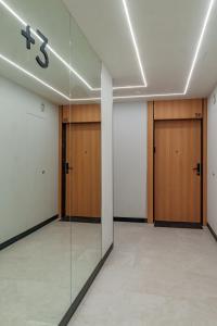 Stylish 3BR with Sauna by Metro