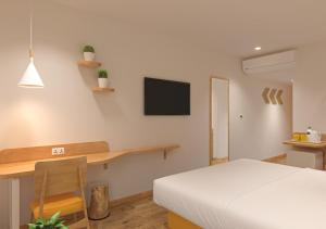 Bloom Hotel Chembur