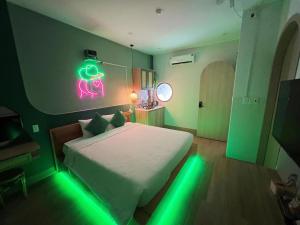 Đào Hoa Mộng Couple Hotel - Gần Biển & Trung Tâm