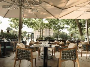 Hospes Puerta de Alcalá, a Member of Design Hotels