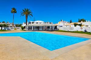 Townhouse Aldeia do Golfe - Elegante com piscina em Vilamoura