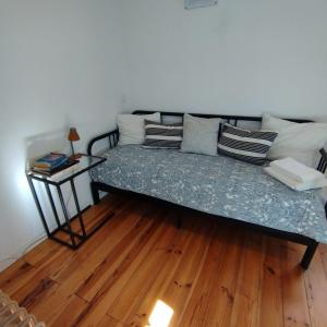 Studio apartment in the heart of Lisbon - RocktheCasbah
