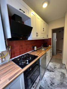2-Bedroom Apartment in a Perfect Location