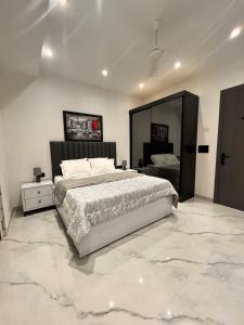 Bliss at LYVN Premium 1BHK Near Medanta