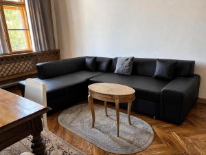 Main Square 18 King Apartament
