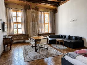 Main Square 18 King Apartament
