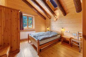 Mountain hut la Fraccia
