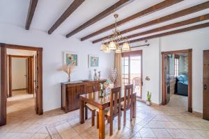 Cubos Urban Plaza Apartment