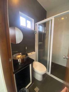 5-BR Private Luxury Villa in Angeles City with Pool