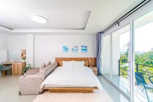 3BR Hillside Pool Villa Rooftop SeaViews
