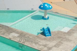 Kamala Beach Infinity Pool Apt
