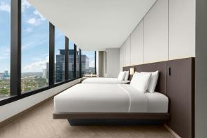 AC Hotel by Marriott Manila