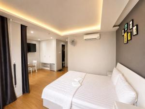 LUNA Hotel