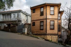 Elegant 3Bed25Bath Cengelkoy Triplex House! #417