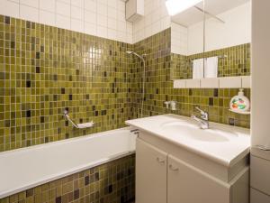 Apartment Val Signina 3-5 by Interhome