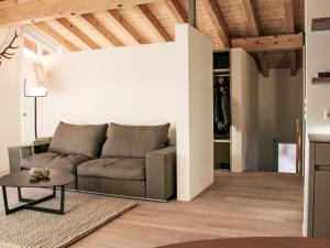 Apartment Cocoon-Laax by Interhome