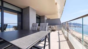 SUNSET SAILORS elegant apartment