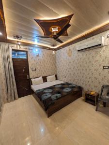 Anokha guest house