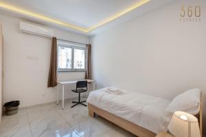 3-Bedroom Apartment with Lift and Balcony, Birkirkara