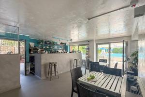 Perla Marina Apartment with pool
