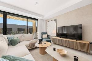 Mijas 4BR Family Apartment, Pool and Panoramic Views