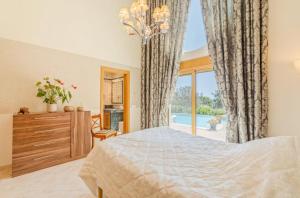 Mediterranean Villa with Panoramic Views